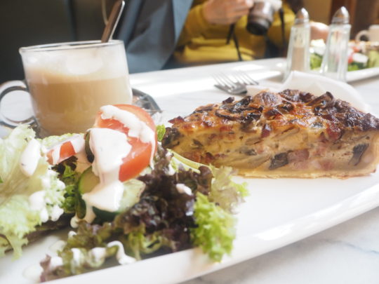 ブリュッセルでおすすめカフェ"ARCADI CAFE"の朝食