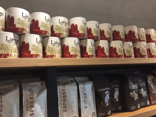 リエージュのスタバマグカップ