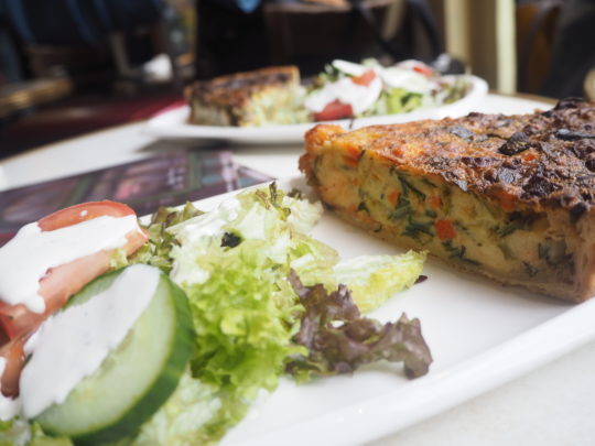 ブリュッセルでおすすめカフェ"ARCADI CAFE"の朝ごはん