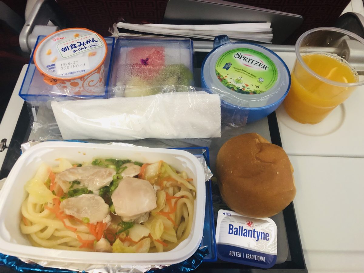 香港航空のエコノミー機内食