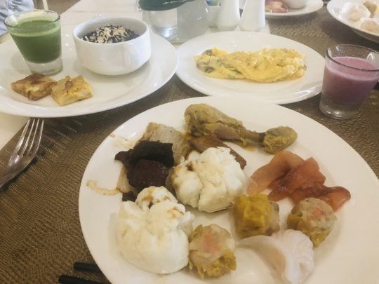 ムリアリゾートのザ・カフェのブッフェ朝食