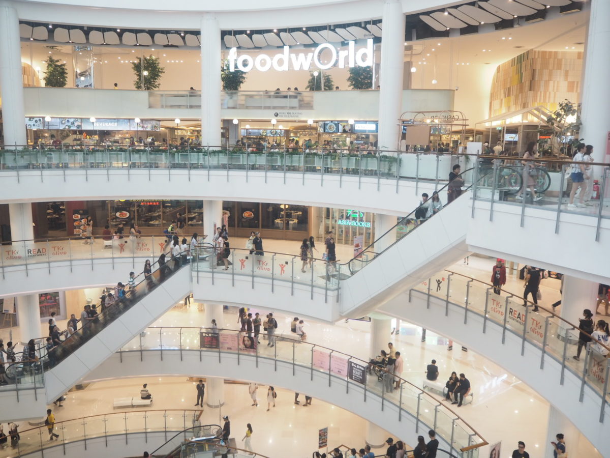 バンコクの巨大ショッピングモール　セントラルワールド