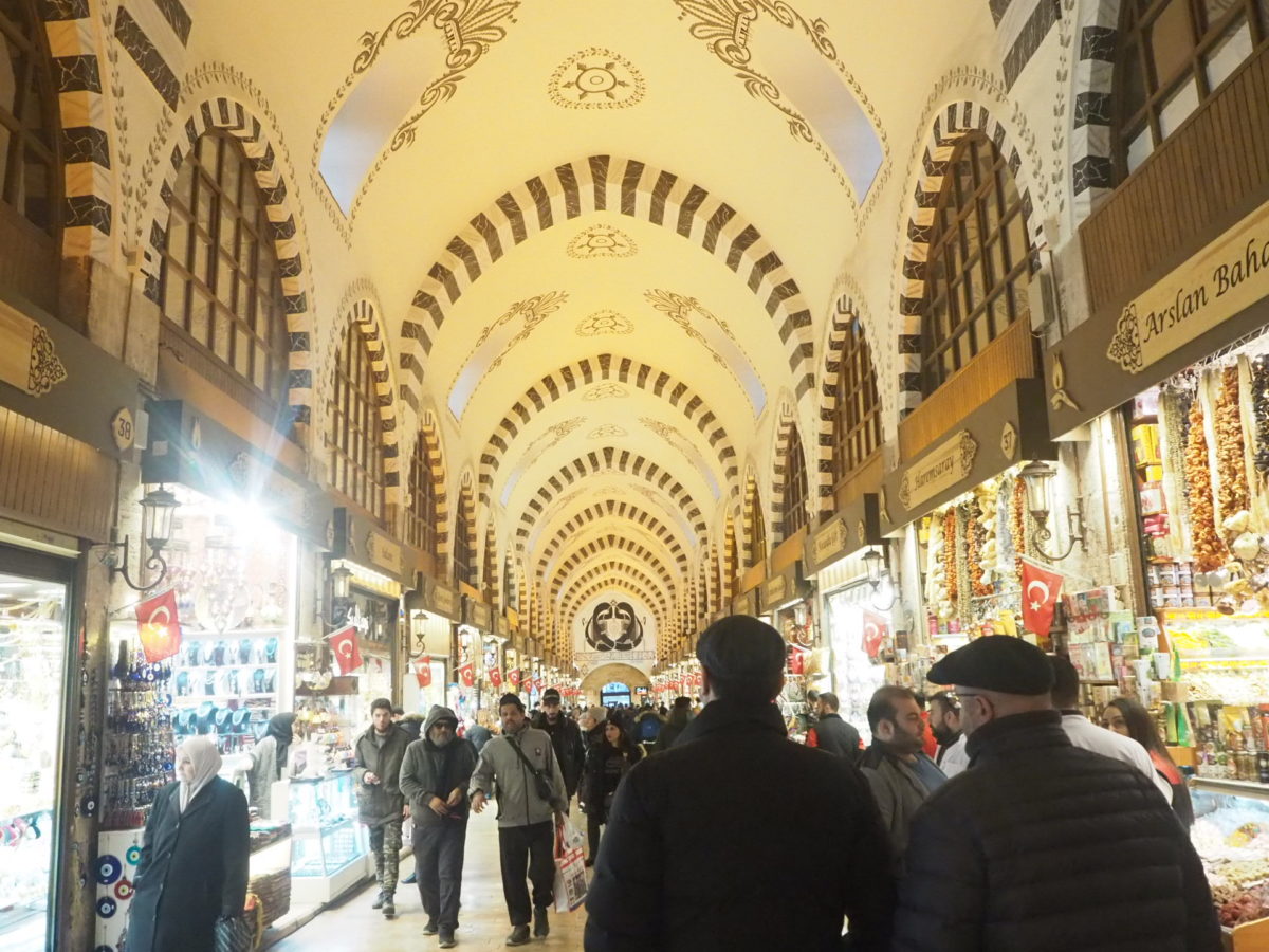 イスタンブール旧市街のエジプシャンバザール