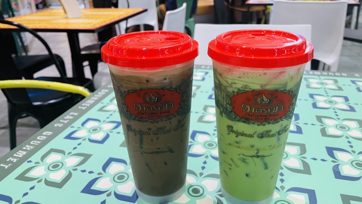 Cha Tra Mue（チャトラムー）のカフェモカとミルクグリーンティー
