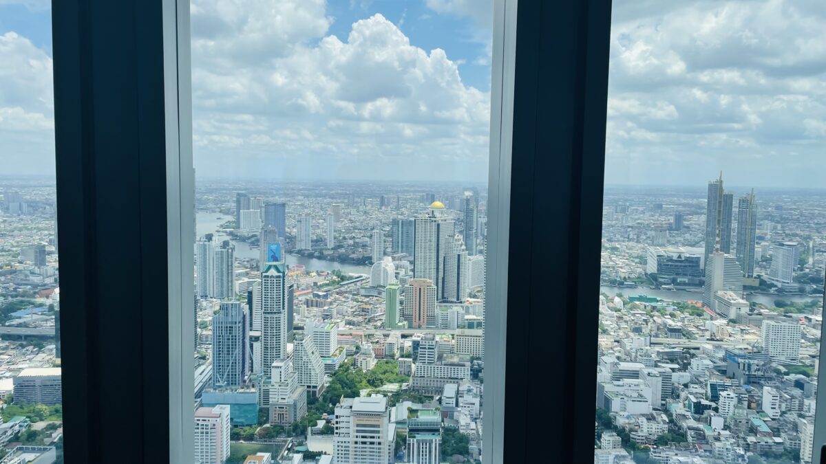 マハナコンタワー74階からの眺望