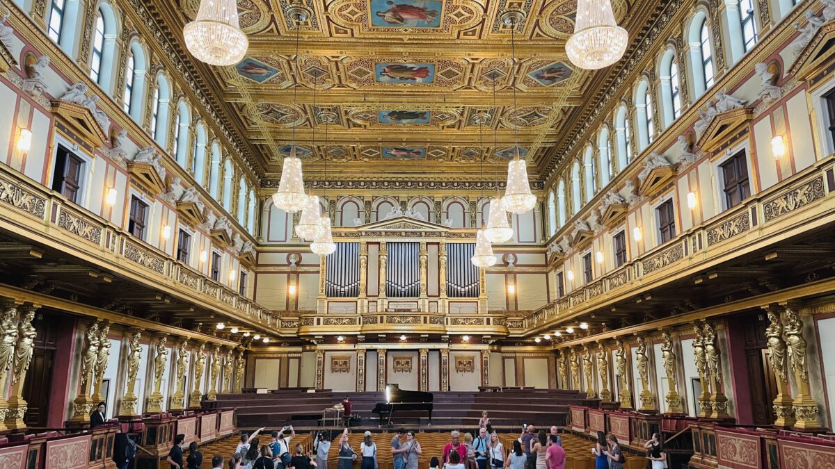 ウィーン楽友協会大ホールのステージ