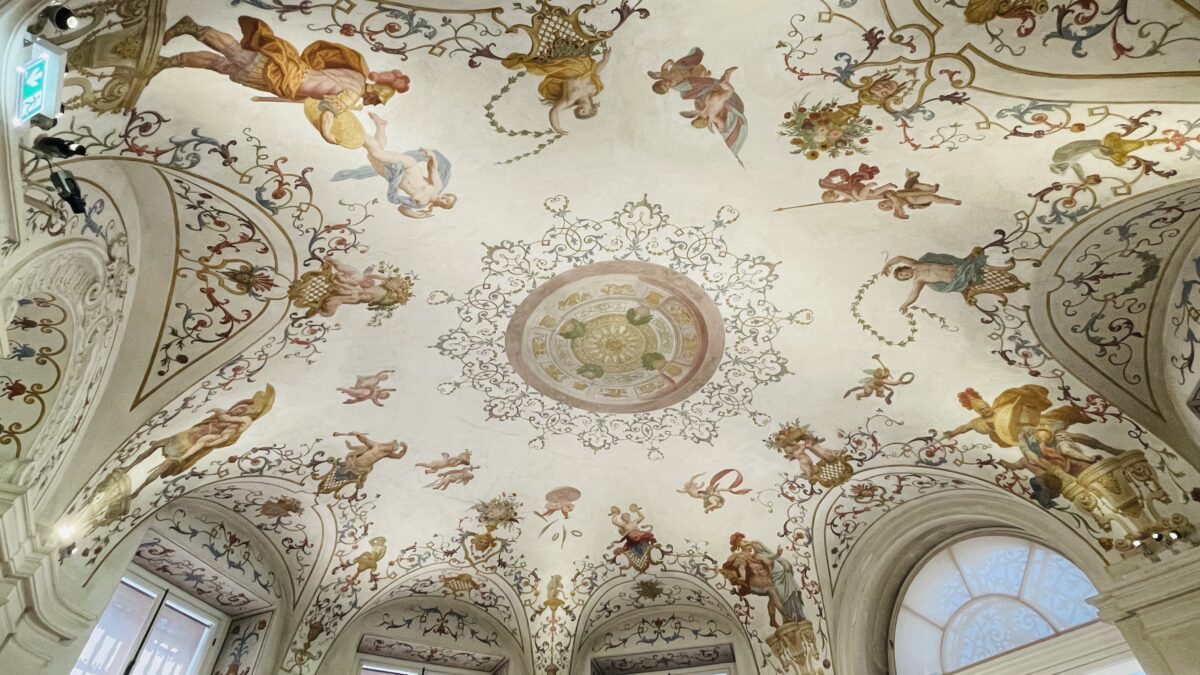 ウィーンのベルヴェデーレ宮殿上宮で見れる天井画
