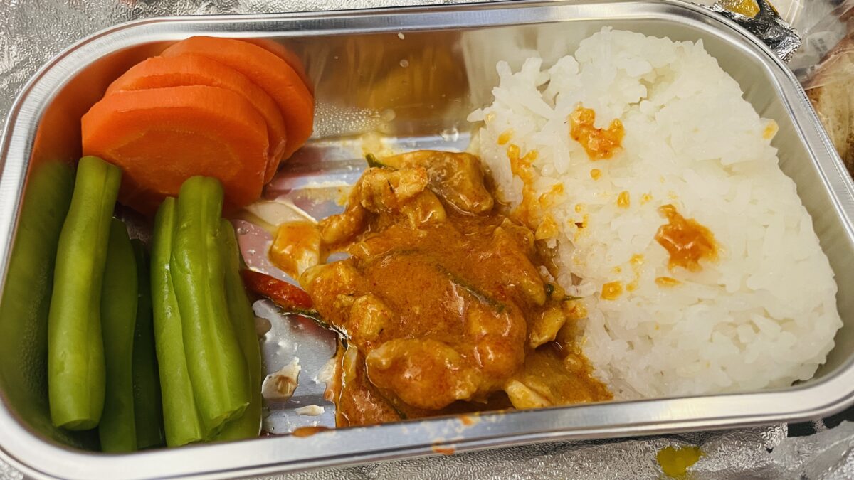 タイ国際航空機内食（おこぼれのカレー）