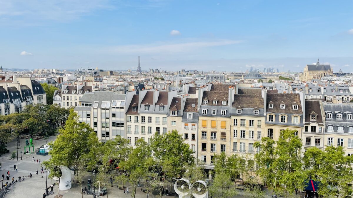パリのポンピドゥーセンター5階からの景色②