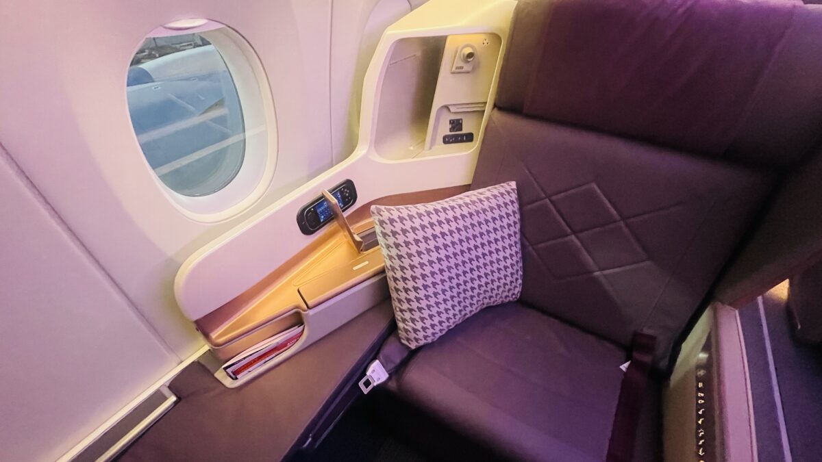 シンガポール航空 SQ126便 ビジネスクラス 座席