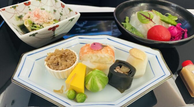 ANA NH847羽田→バンコク便ビジネスクラス搭乗記 大興奮の機内食