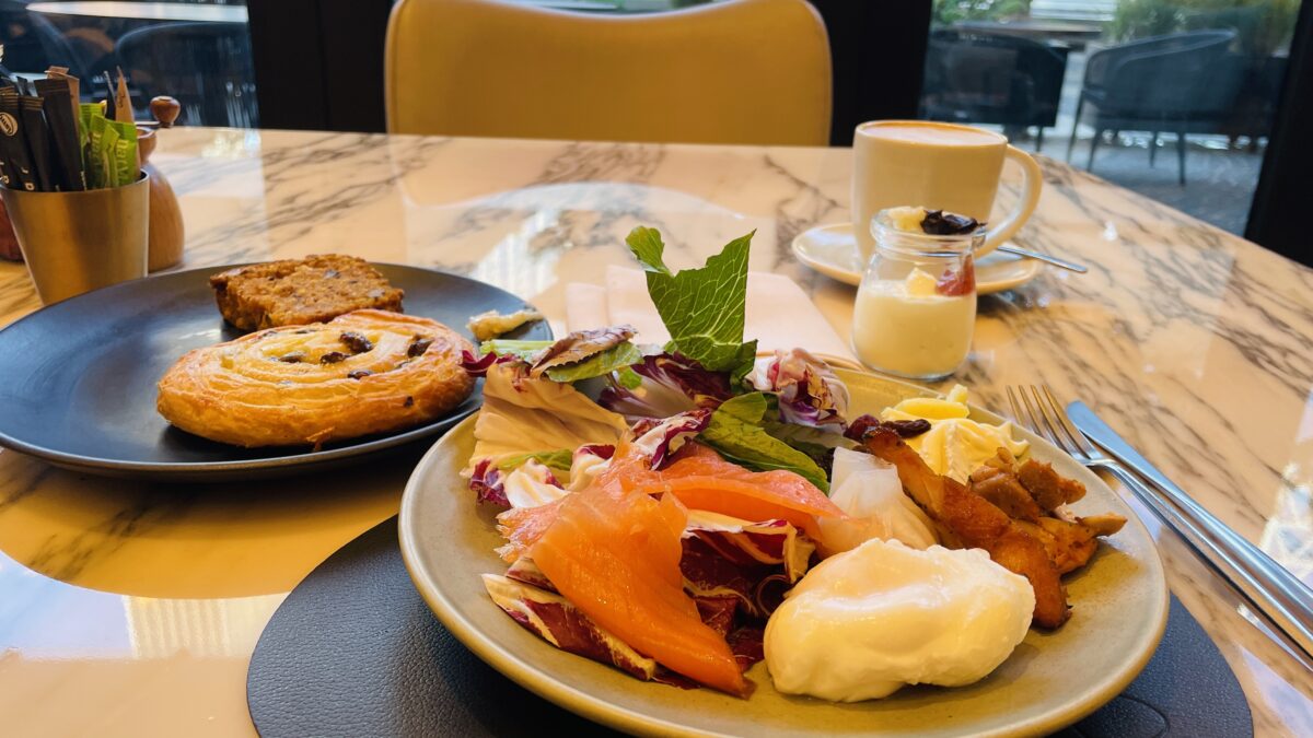 リッツカールトンパース 朝食プレート