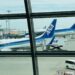 羽田空港に停泊中のANAの機体